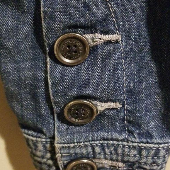 Calvin Klein Women's Jean Jacket Size Large - Picture 2 of 4